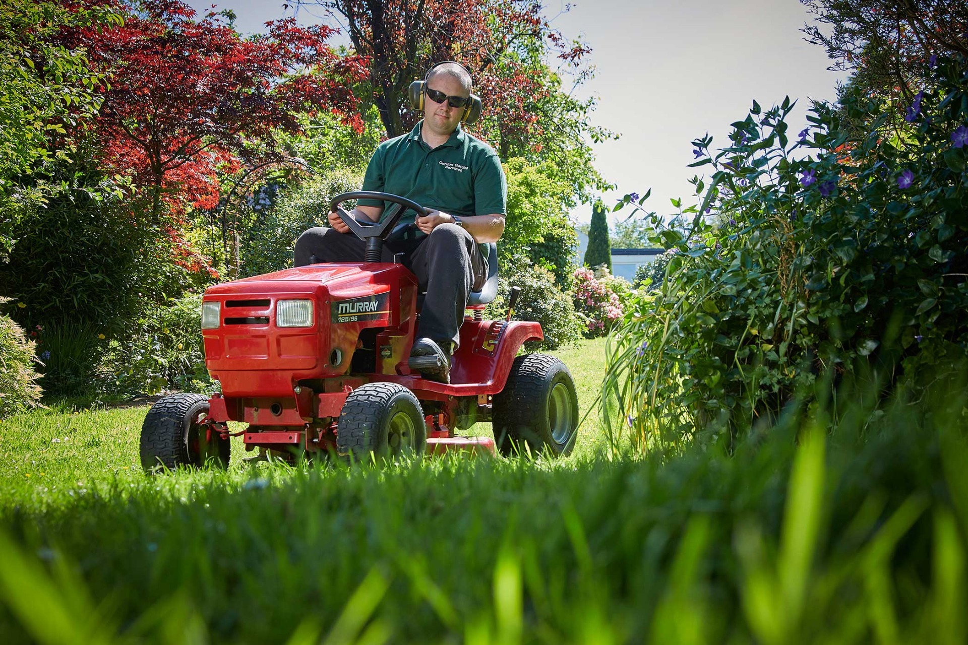 Commercial grounds maintenance